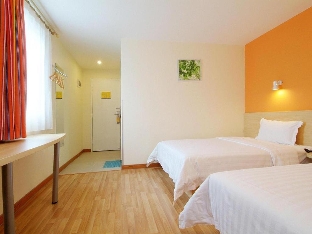 7 Days Inn Shanghai Minhang Dongchuan Road Jiaotong University Dış mekan fotoğraf