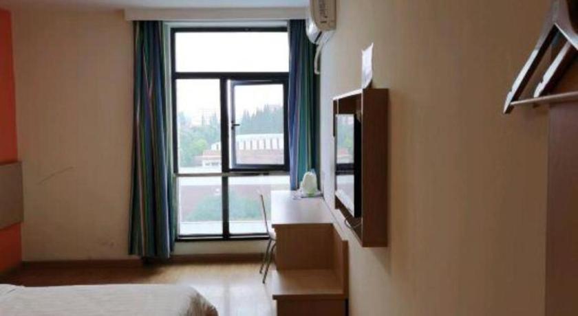 7 Days Inn Shanghai Minhang Dongchuan Road Jiaotong University Dış mekan fotoğraf